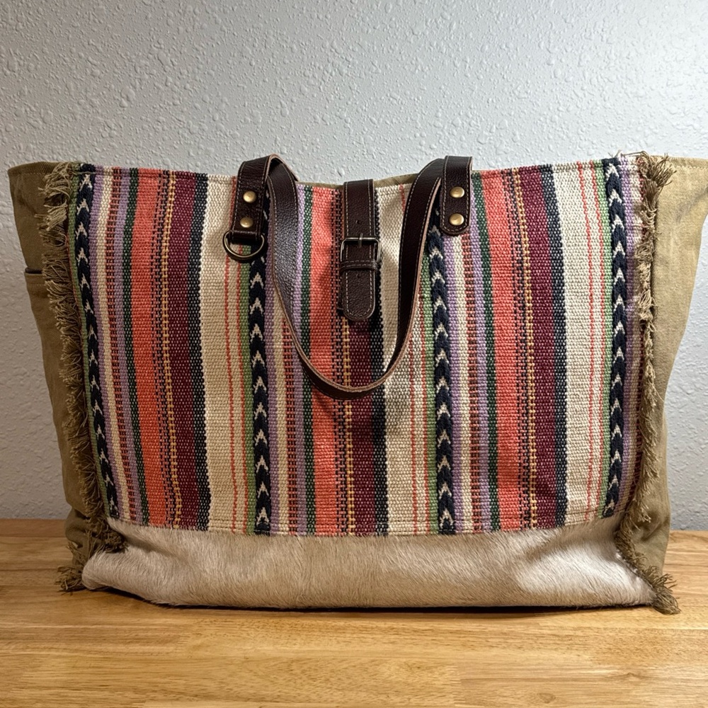 Myra Bag Myra Pastel Hues Weekender Bag